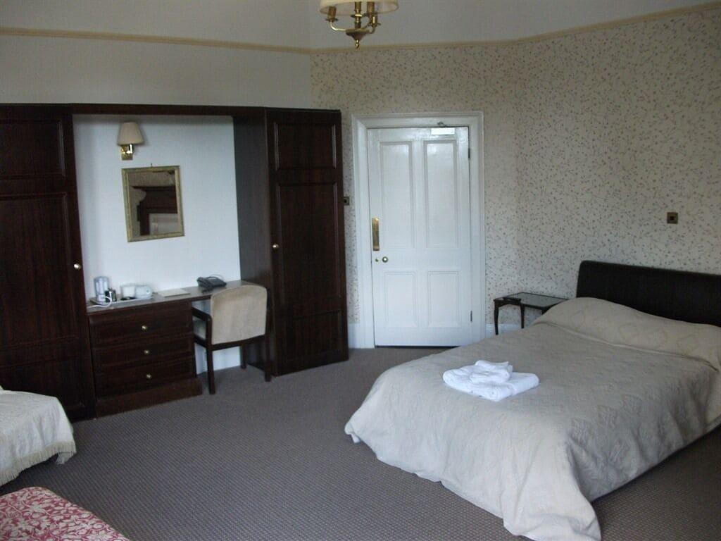 Fieldways Hotel And Health Club 6/43