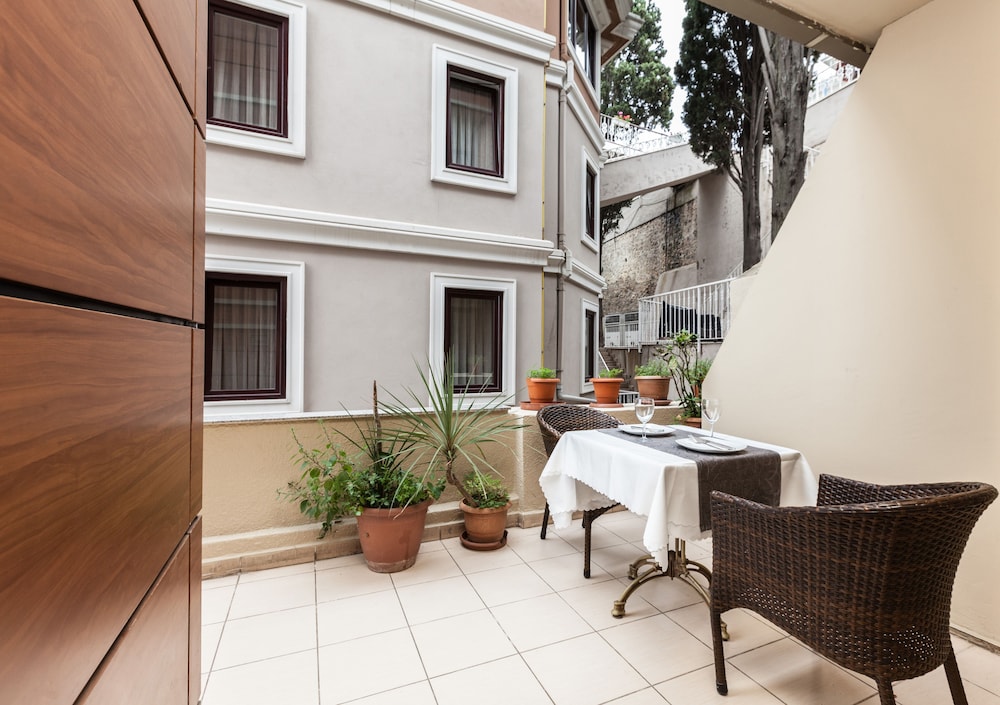 Buyukada Comfort Hotel 34/50