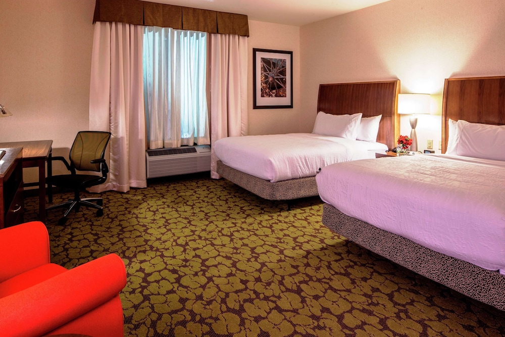 Hilton Garden Inn Uniontown 11/51