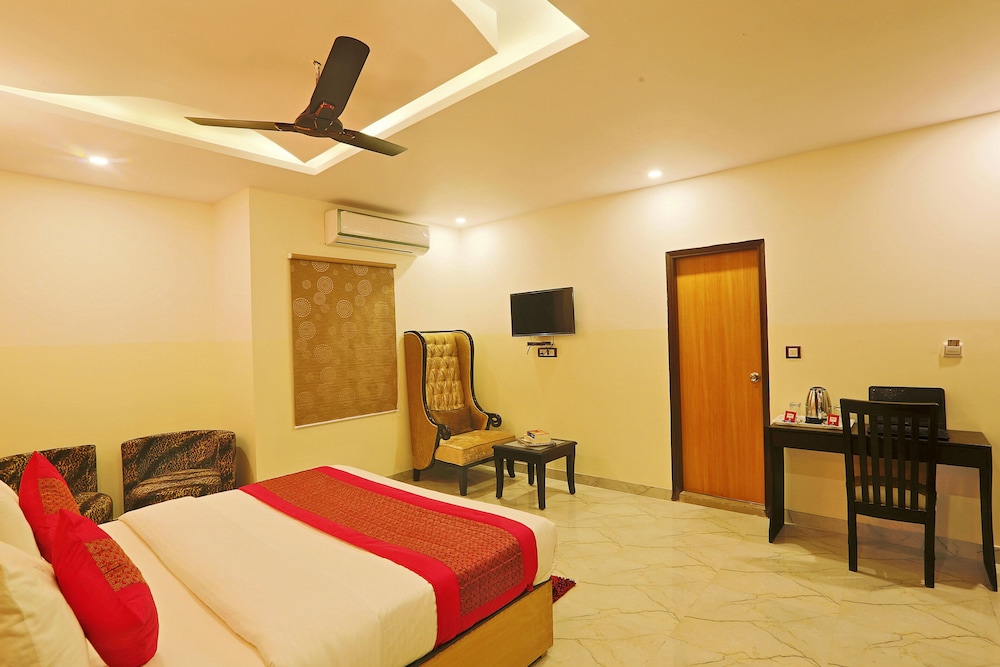 HOTEL AIRPORT CITY 24/56