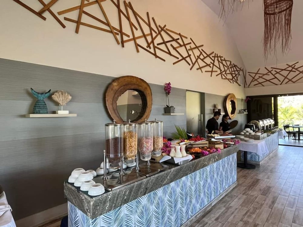 Nammbu Beachfront Bungalows 15/65