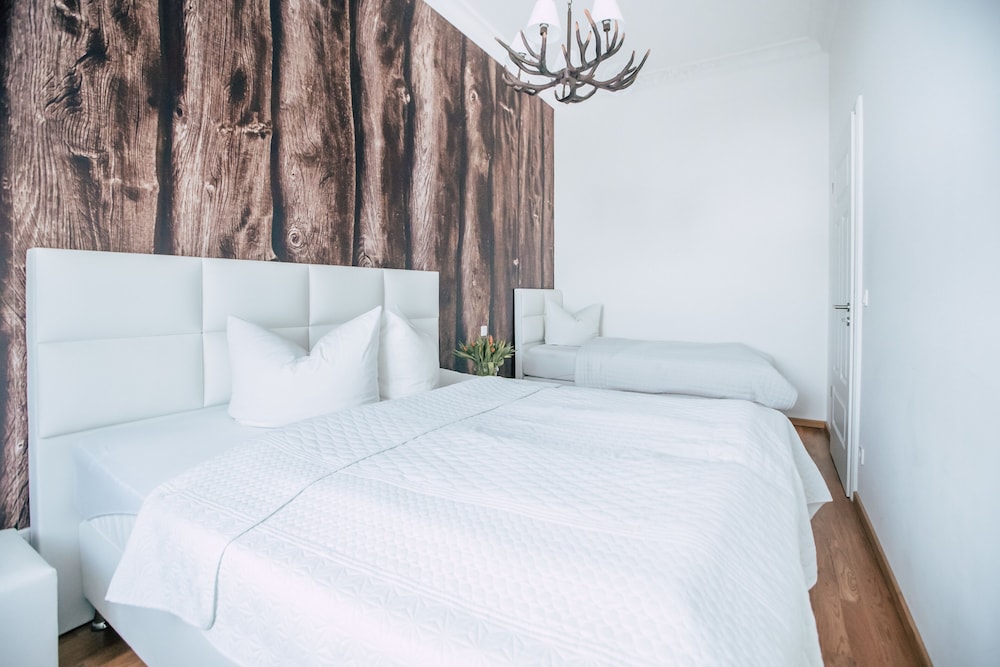 2 ROOMS, SUPERIOR, APARTMENT, KITCHEN