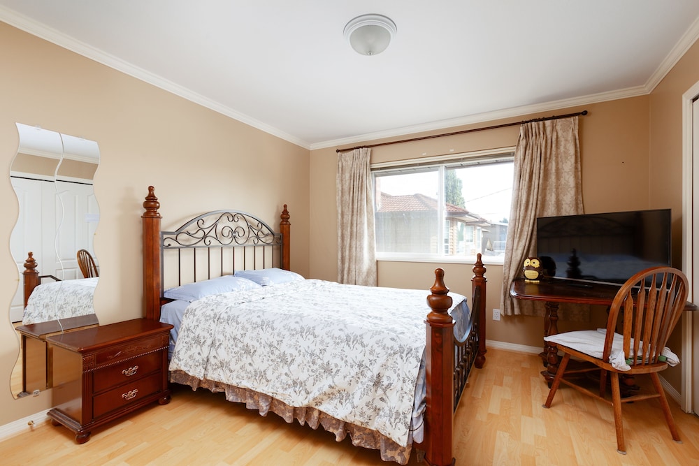 Charming Family Hotel 9/45