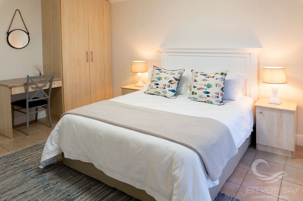 Jeffreys Bay Luxury Apartments 10/41