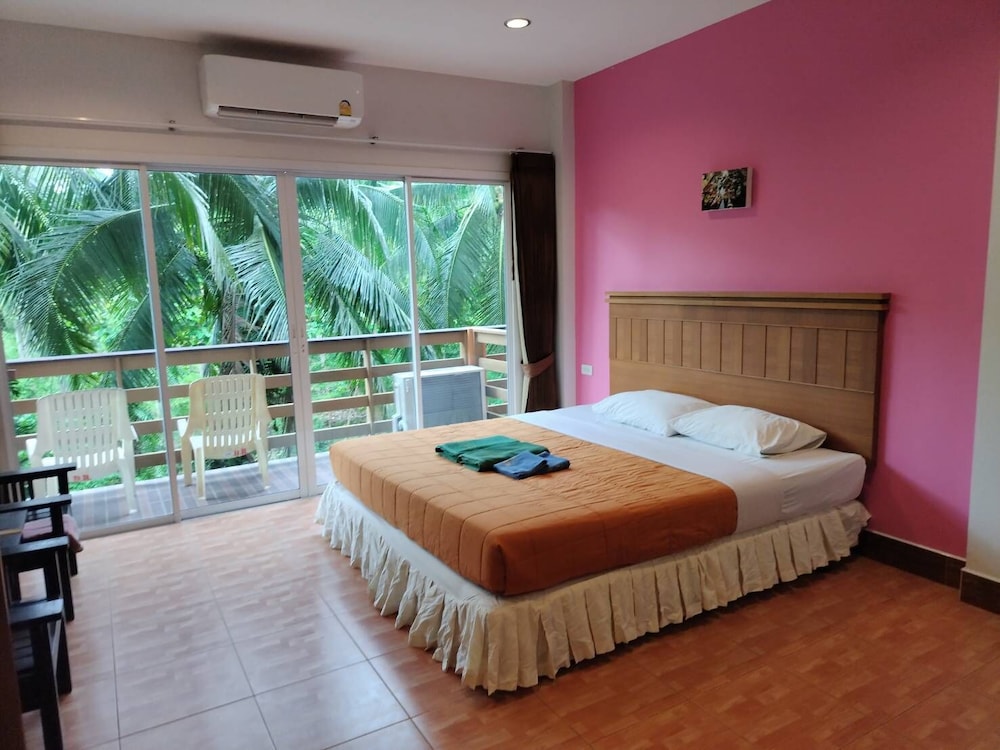 SUPERIOR, DOUBLE BED