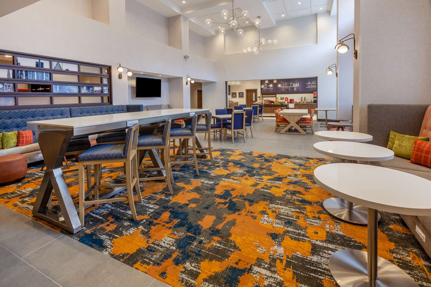 Hampton Inn Bloomfield Hills Detroit, MI 13/17