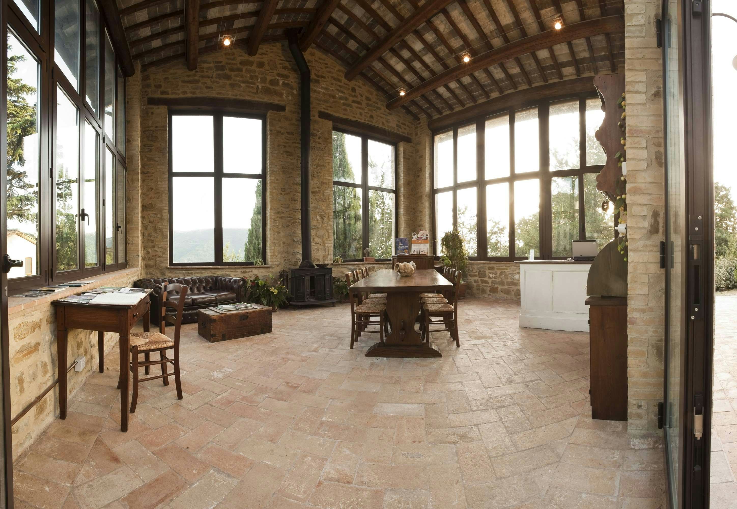 La Tavola Dei Cavalieri & Il Borgo 40/60
