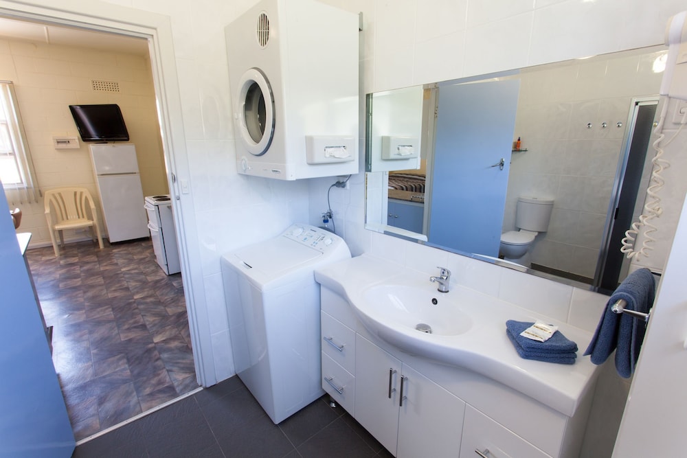 MODRA'S APARTMENTS 49/50