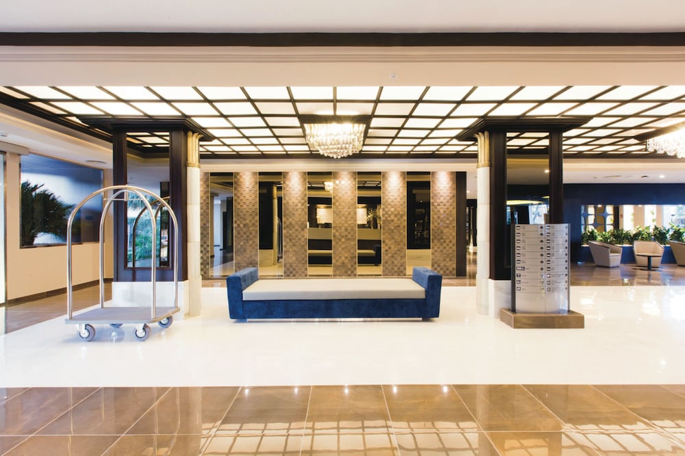 Hotel RIU Bravo 9/42