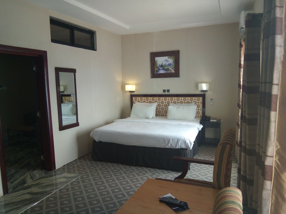 junior suite