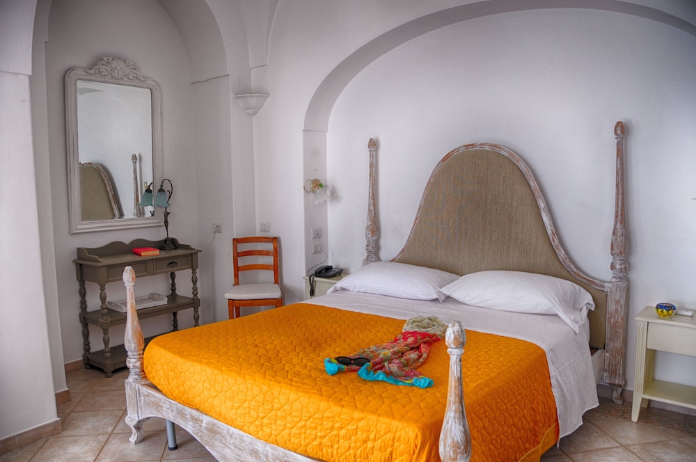Dimora Fornillo Hotel 27/57