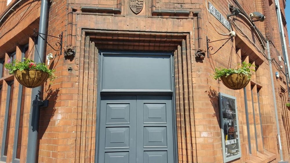 The Royal Hotel Crewe, A BRILLIANT Collection, Powered by OYO 6/47