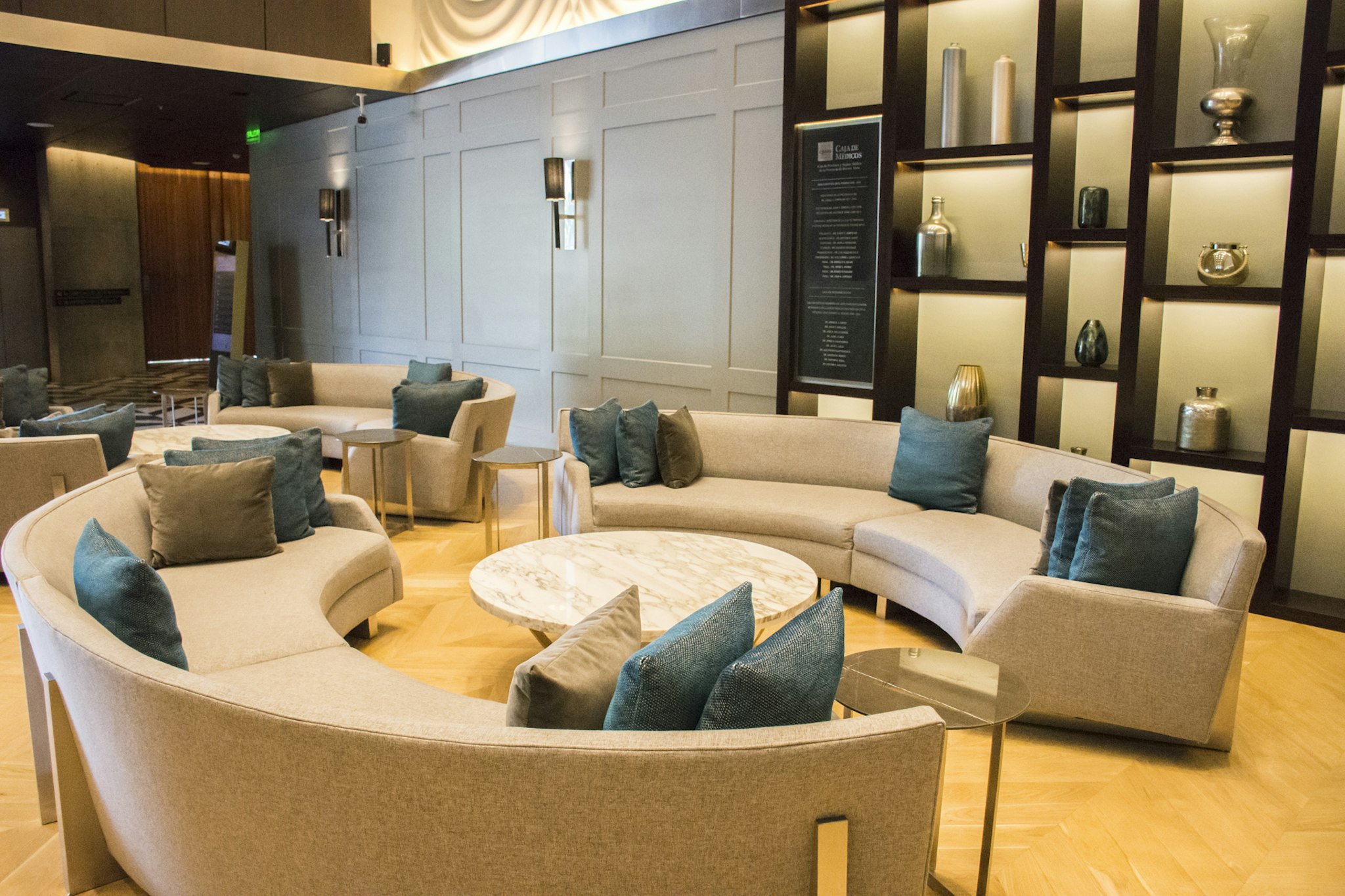 Hotel Grand Brizo La Plata 54/77