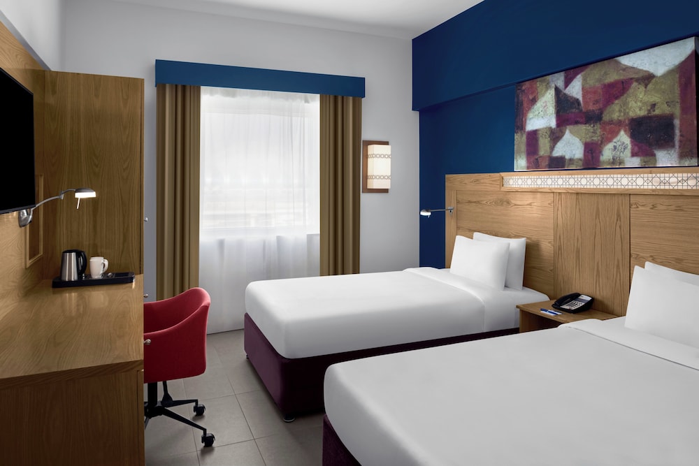 Holiday Inn Express Dubai Airport 15/44