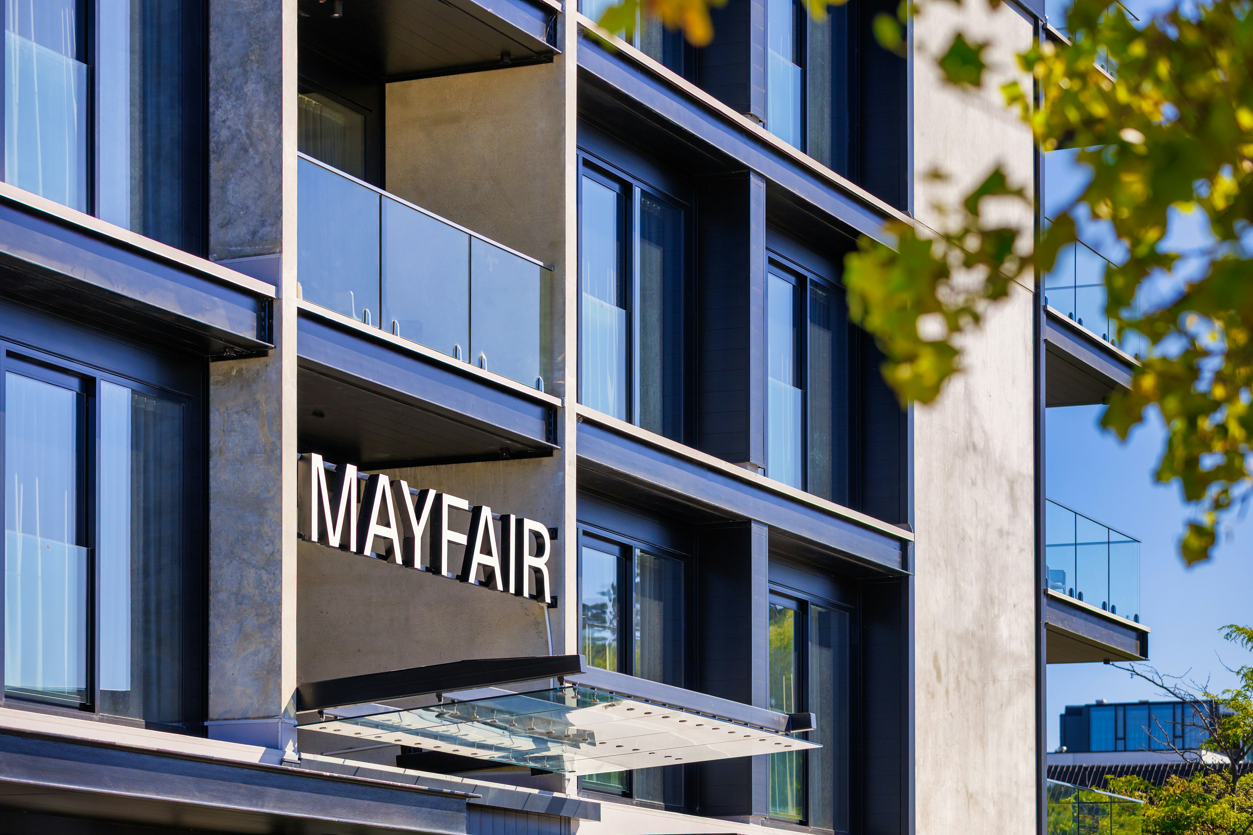 The Mayfair Hotel 7/72