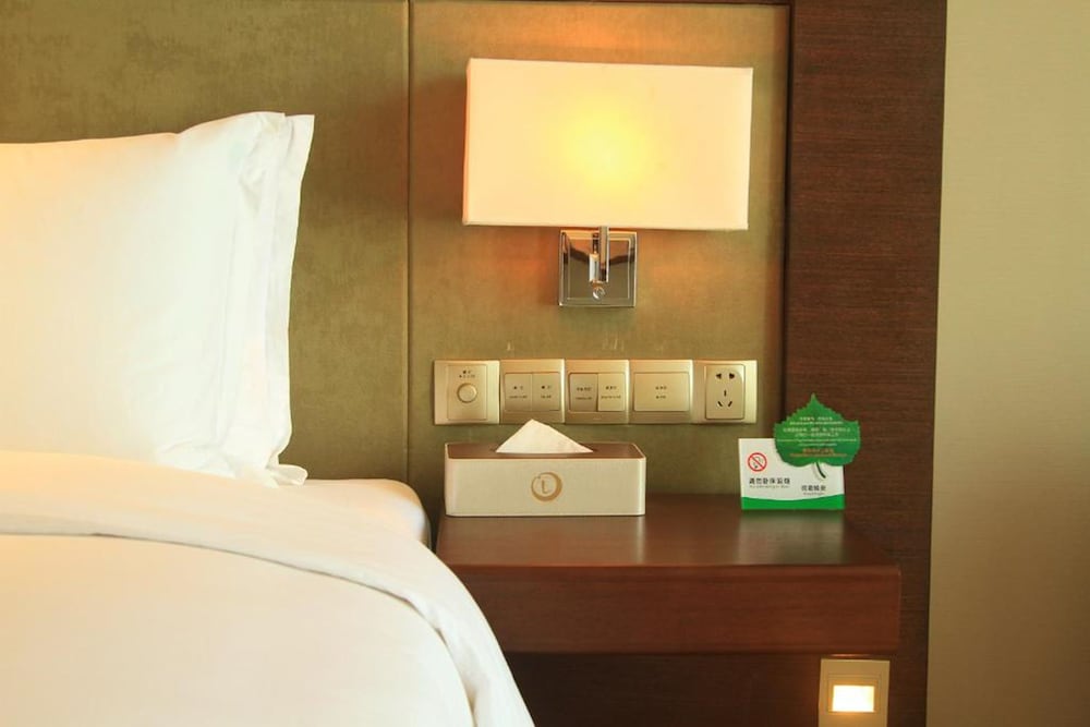 Lia Charlton Hotel Shenzhen 19/48
