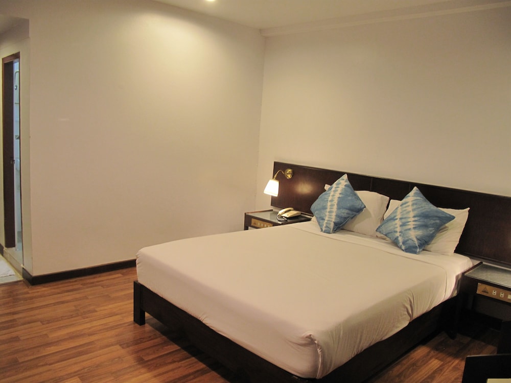Dusit Hotel 23/50