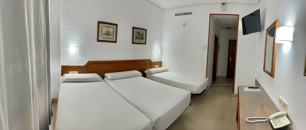 Hotel Humanes 14/65