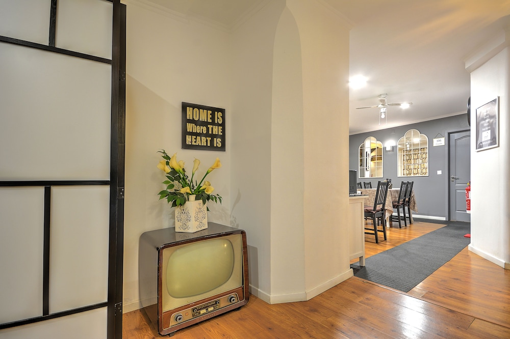 Inn Bairro Alto Bed & Breakfast 3/75