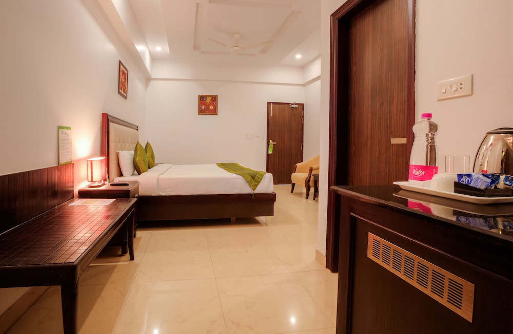 Treebo Shivam Inn 40/71