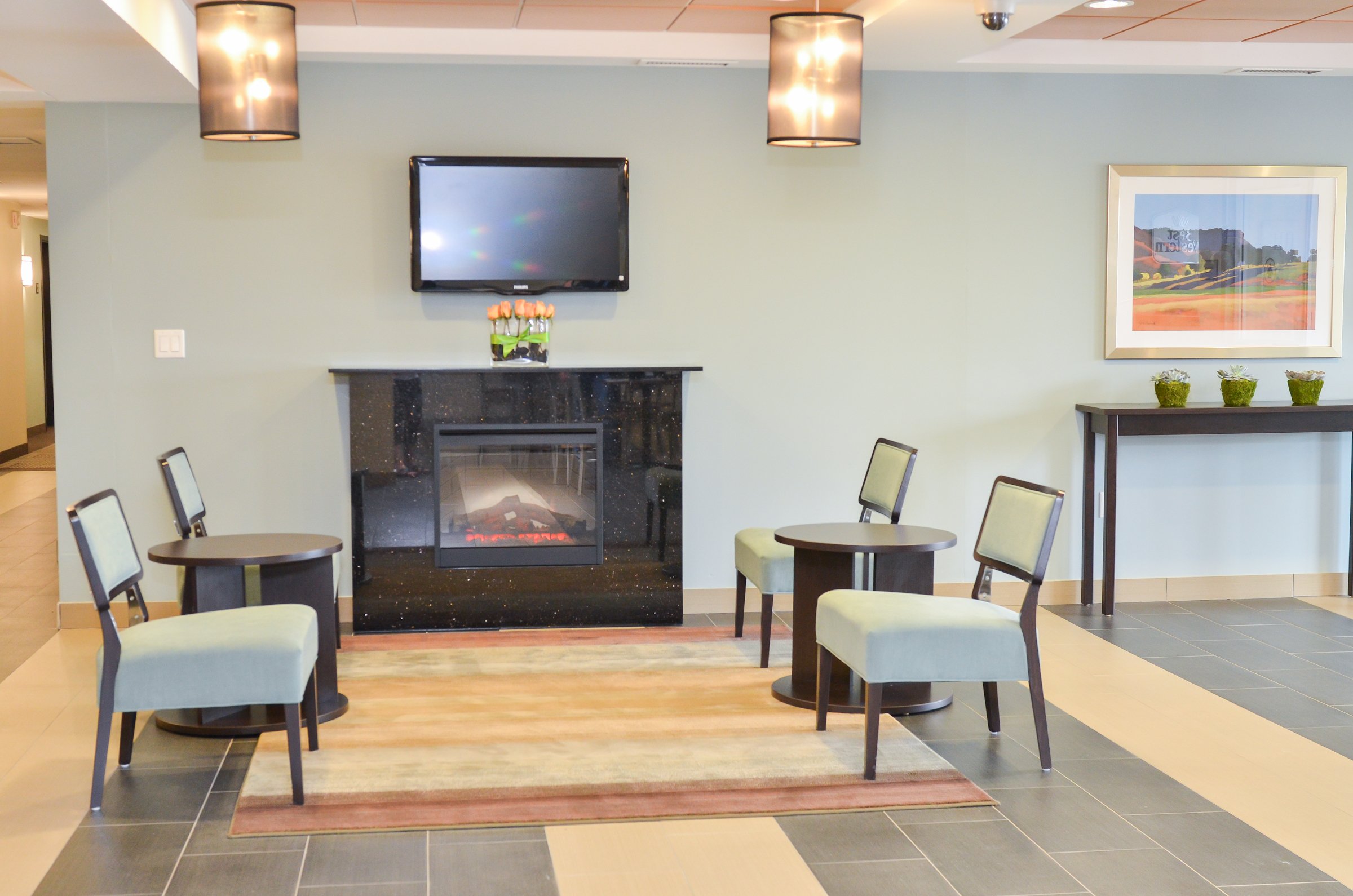 Best Western Thompson Hotel Suites 34/43