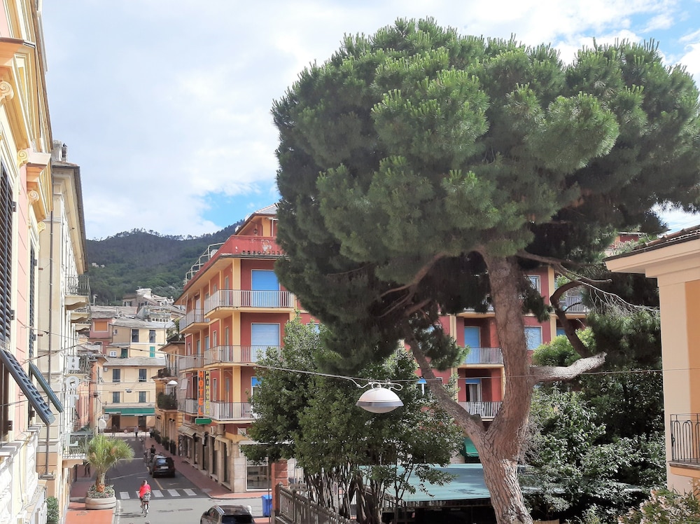 Hotel Palazzo Vannoni 38/43