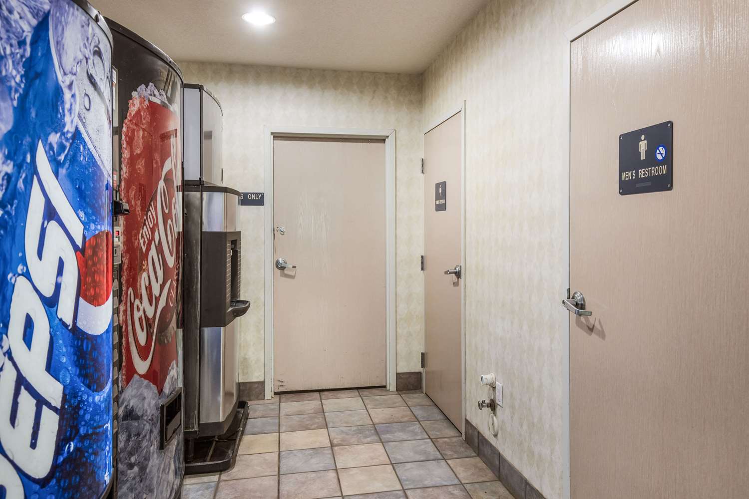 Econo Lodge Morristown West 14/19