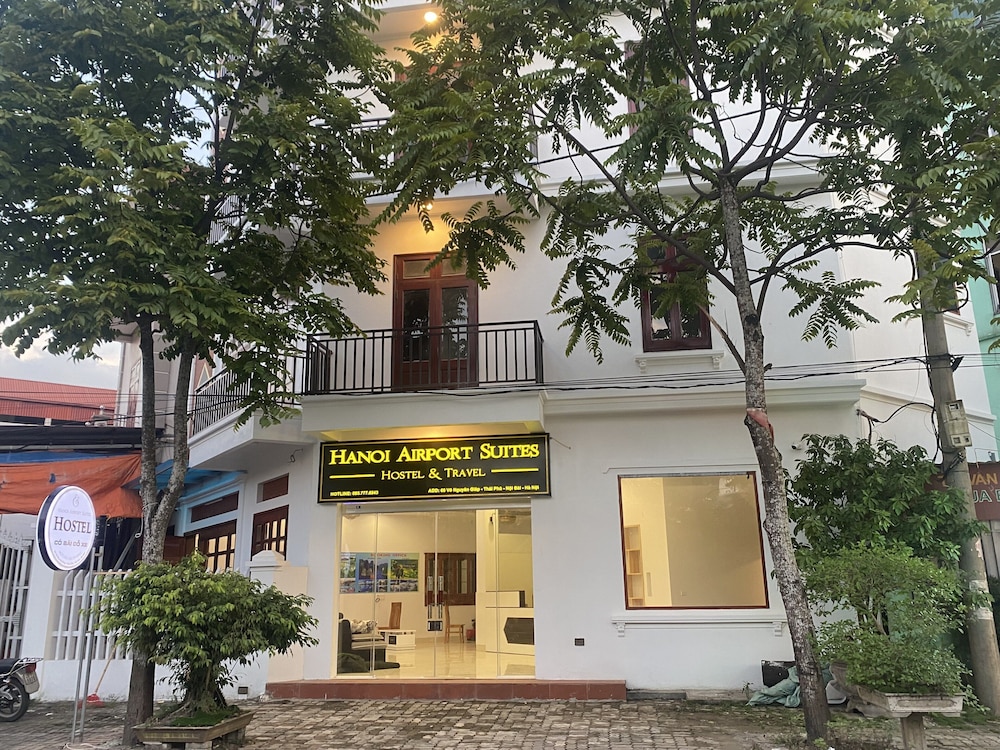 Hanoi Airport Suites Hostel & Travel 1/25