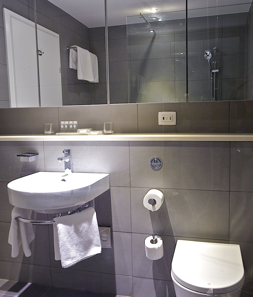 Park Plaza Verudela Pula 50/50