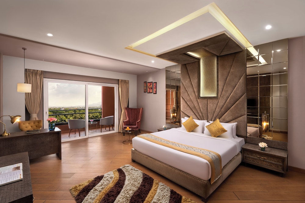 JUNIOR SUITE, STUDIO
