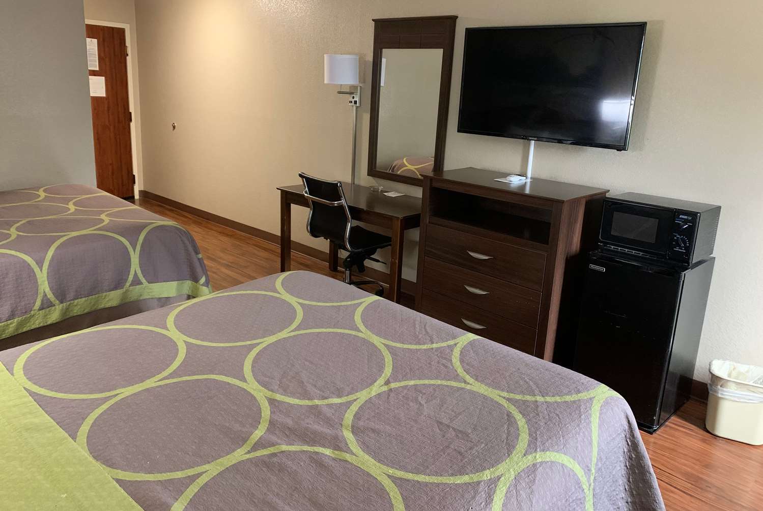 Harmony Hotel Hernando 30/35
