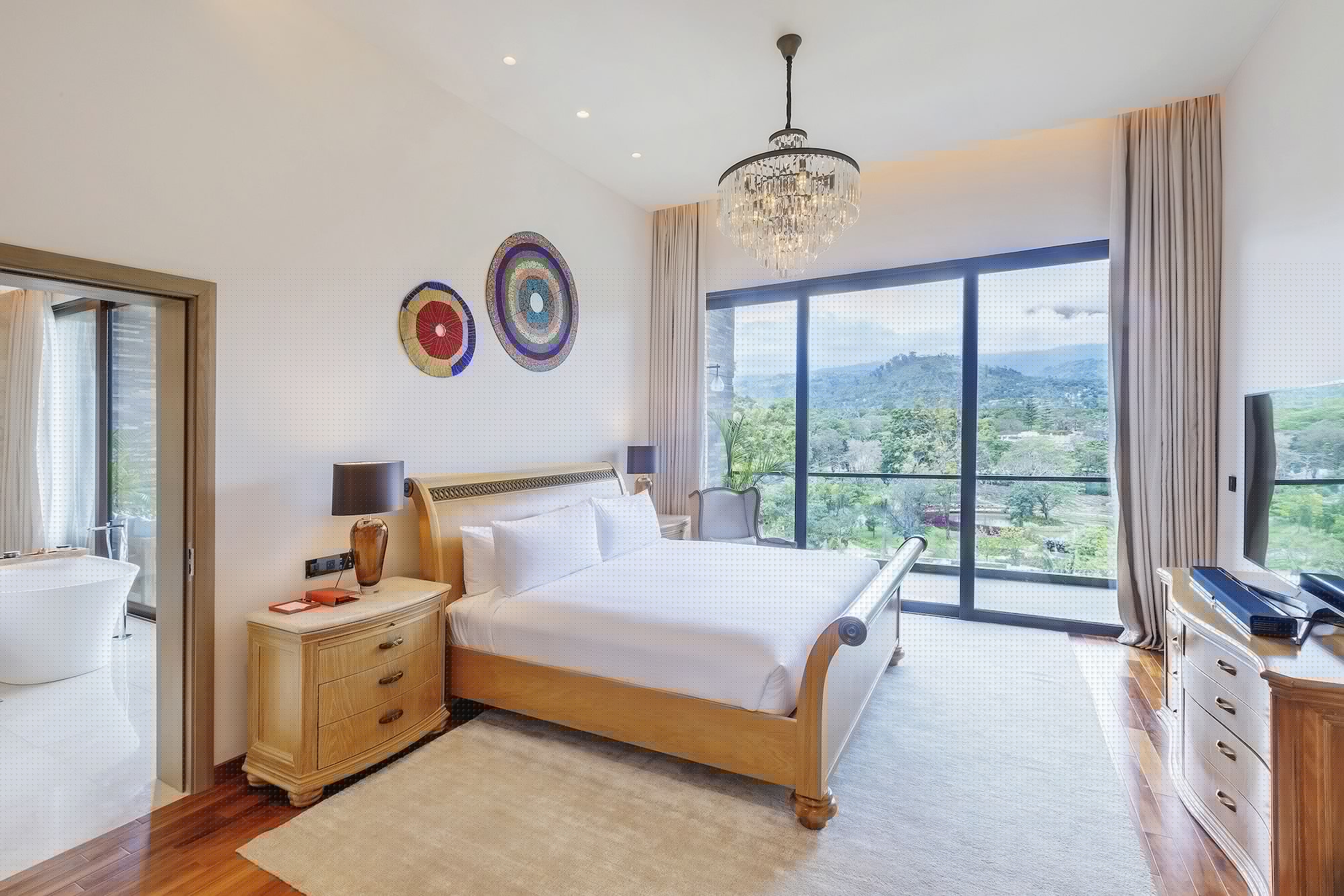 Red Level, Presidential, Suite, King Bed