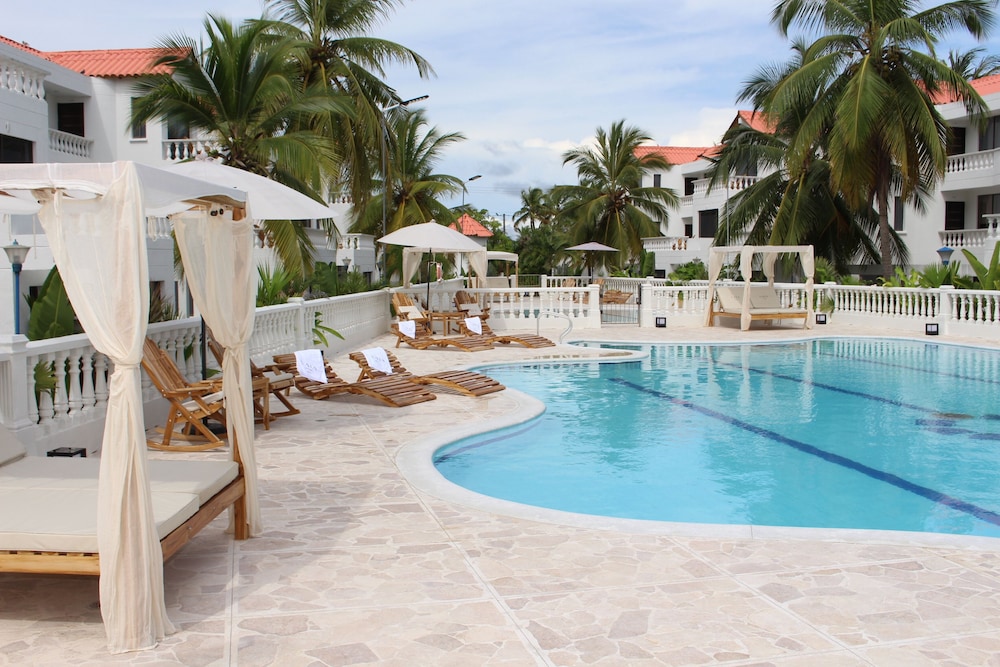 VAIA HOTELES 44/48