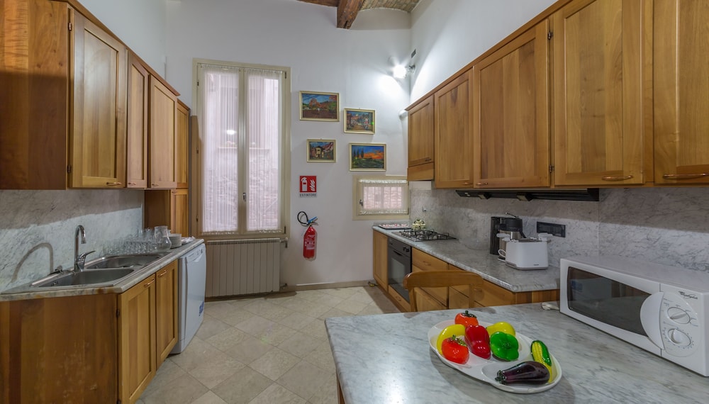 Friendly Venice Suites 31/48