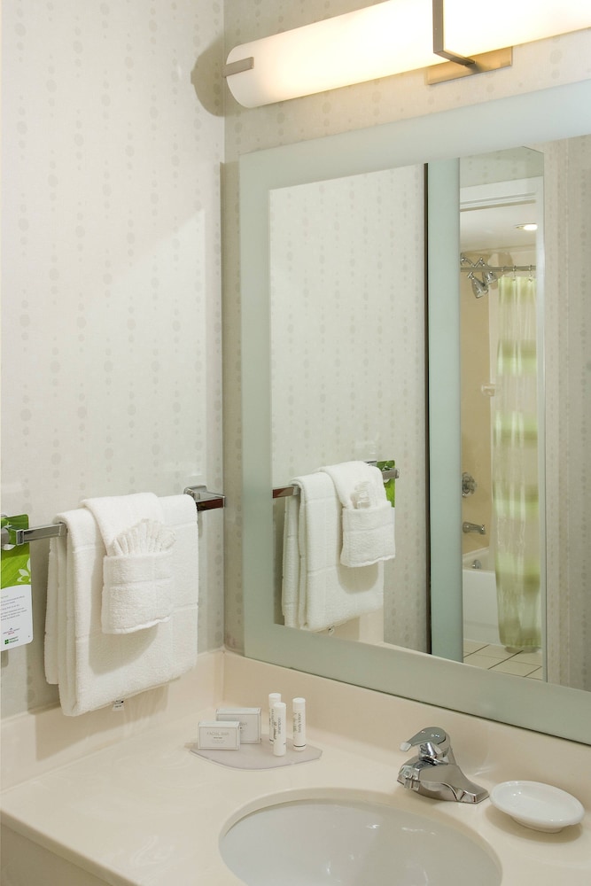 SpringHill Suites by Marriott Convention Center/I-drive 18/59