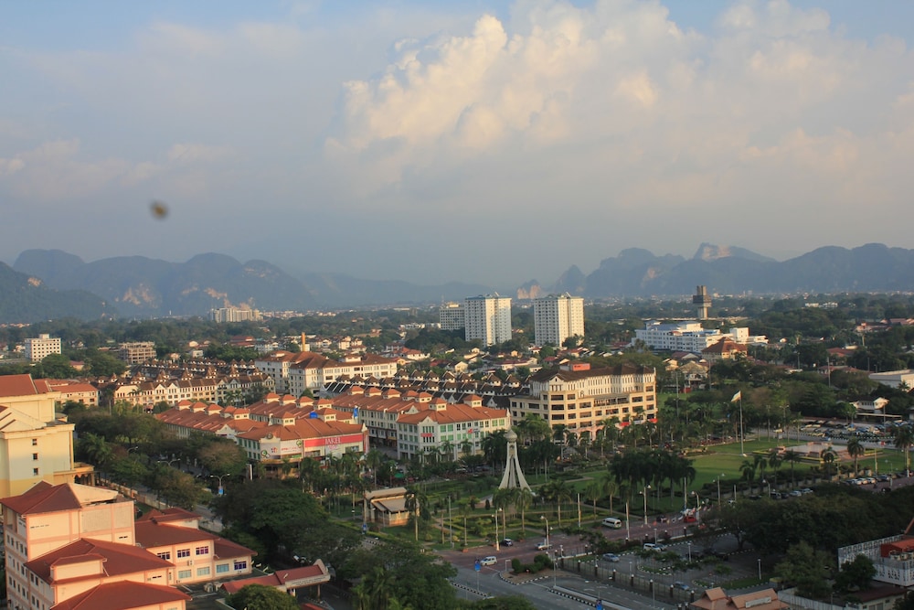 Kingston Hotel 15 @ Tower Regency 35/44