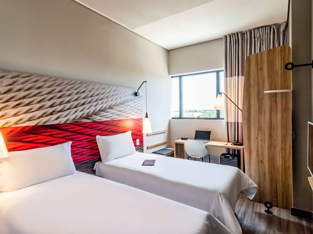 Ibis Palmas Avenida Jk Hotel 15/51