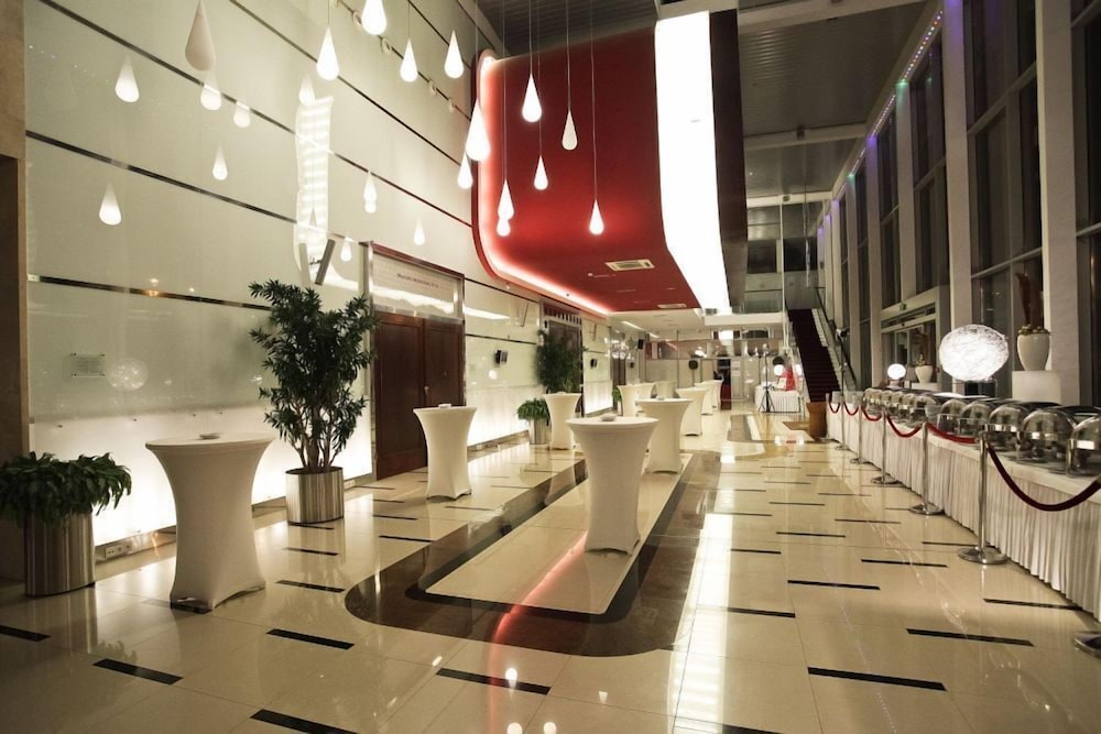 Mcc Mazurkas Conference Centre Hotel 30/50