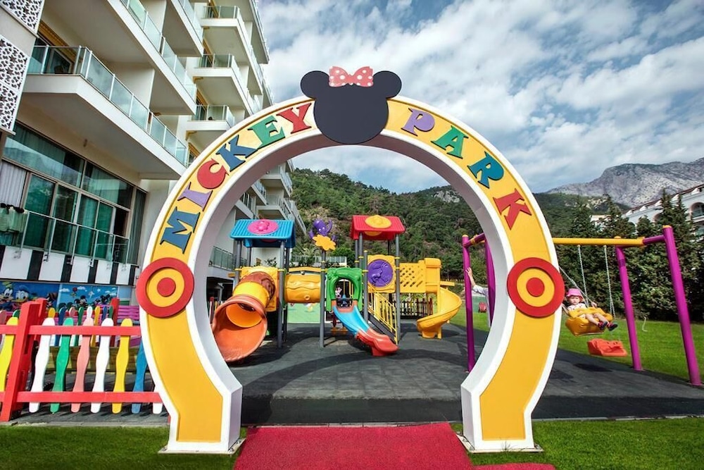 Grand Ring Hotel 53/62