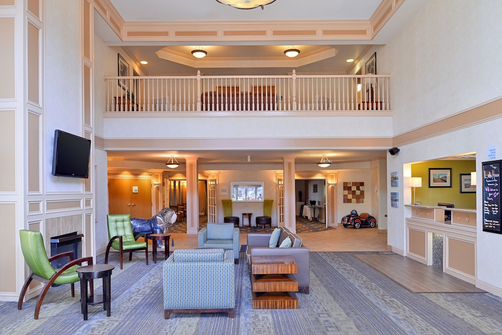 Holiday Inn Express Suites St Joseph 50/69