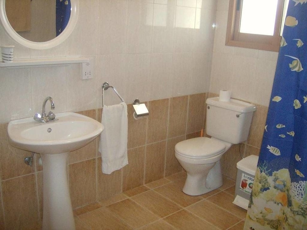 Rantzo Holiday Apartments 48/50