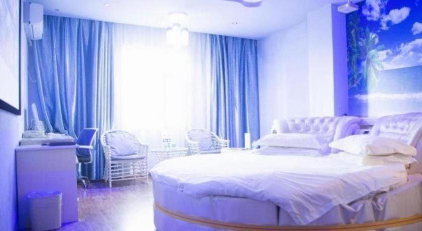 GreenTree Inn Shanxi Luliang Fengshan Road Central Park Express Hotel 11/48