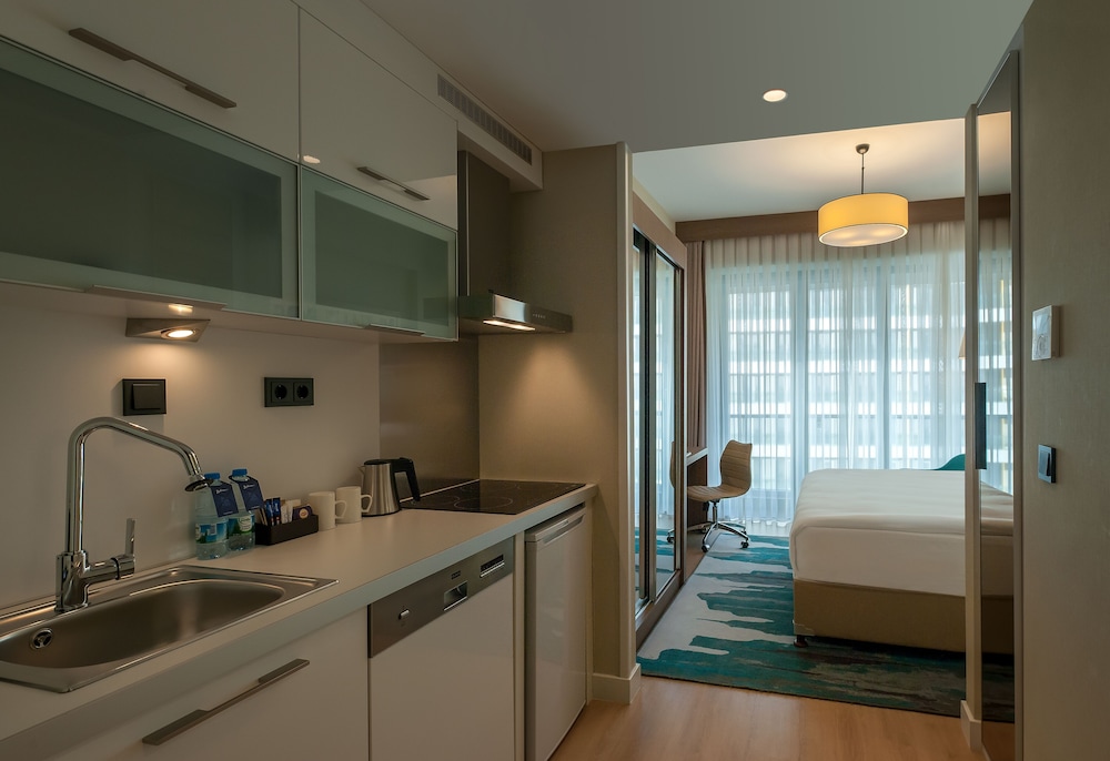 The Superior Living Batisehir 55/55