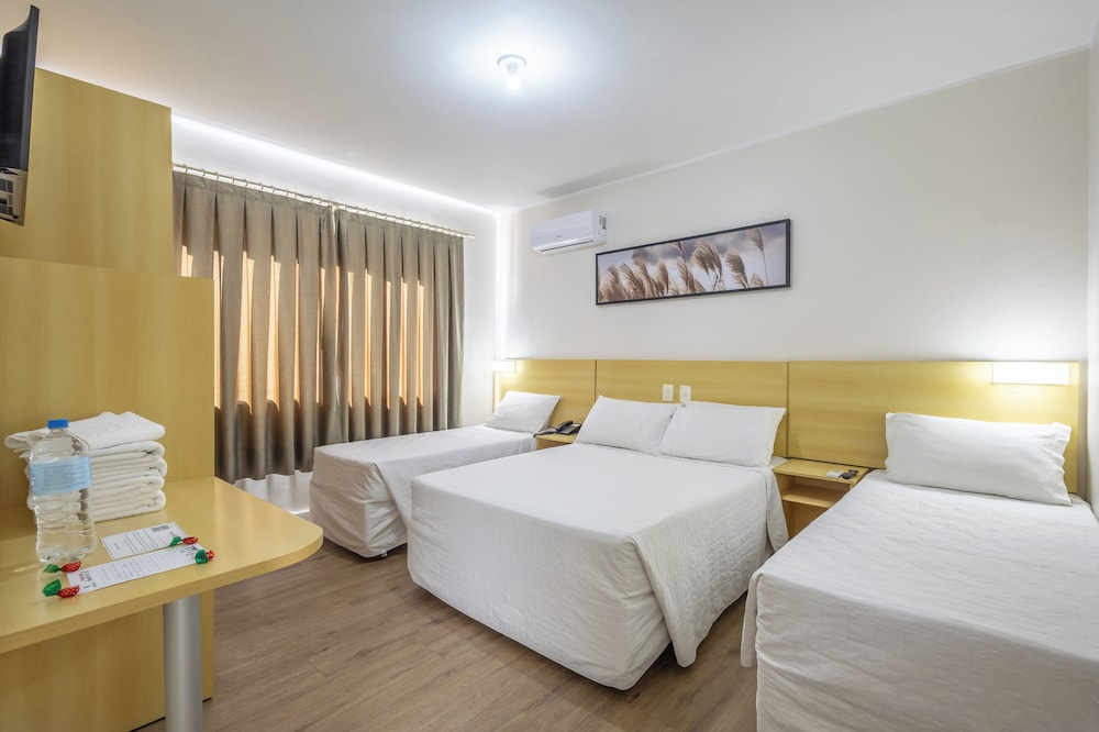 Rosenbrock Hotel 29/70