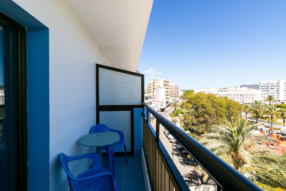 The Blue Apartments by Ibiza Feeling - Adults Only 23/30