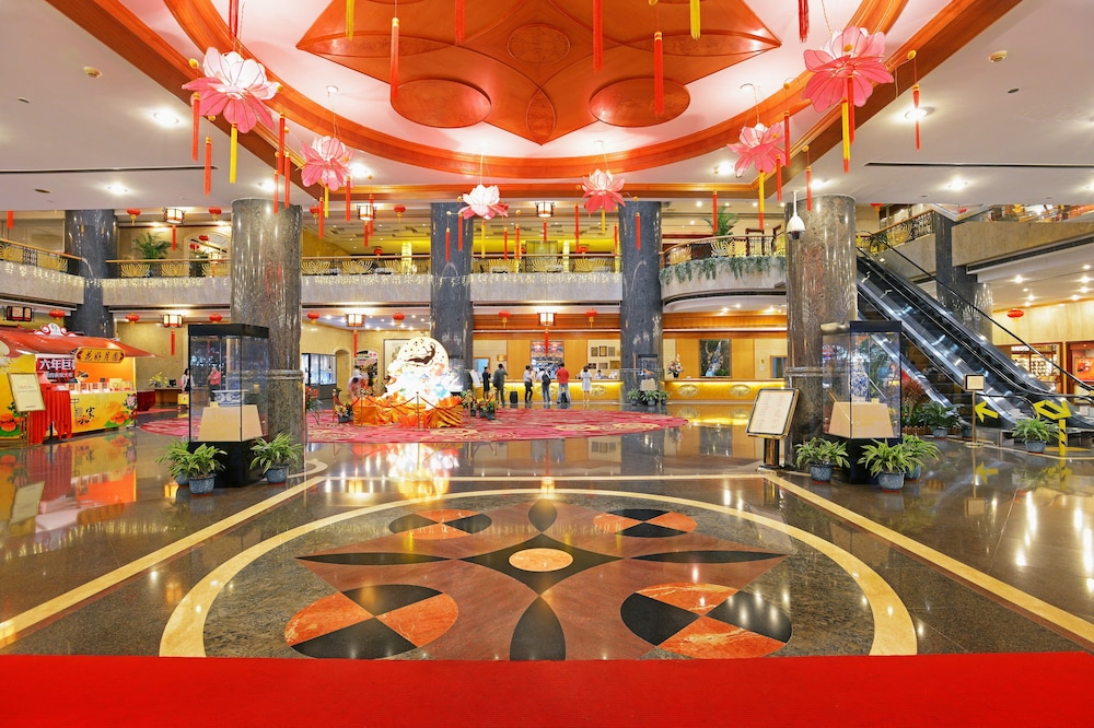 GUANGZHOU NEW CENTURY HOTEL 45/65