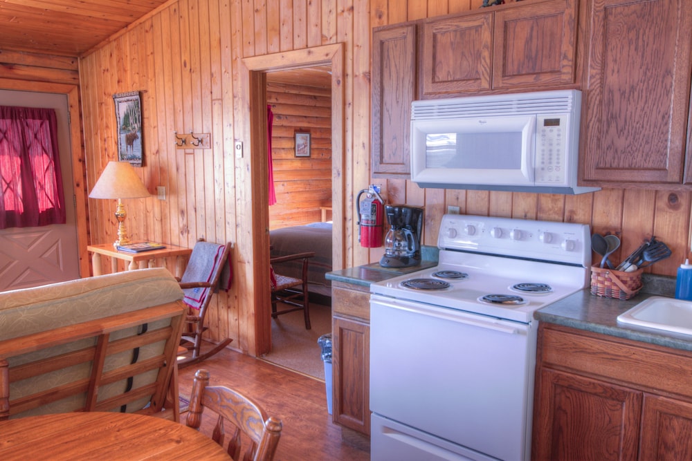 Cascade Lodge 39/50