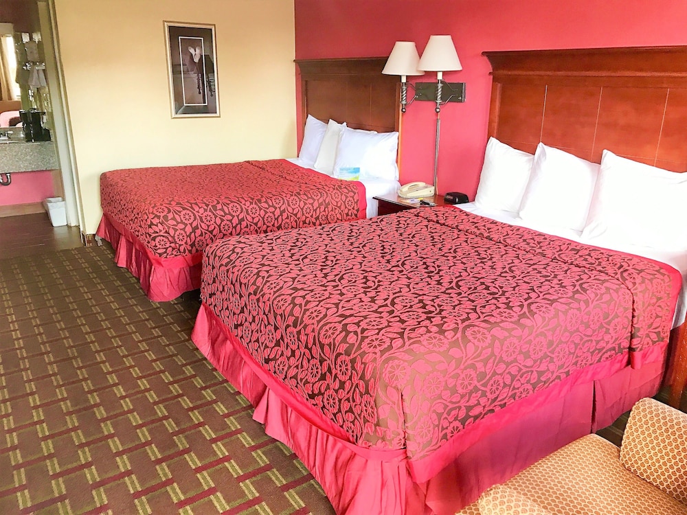 Days Inn by Wyndham East Albuquerque 6/29
