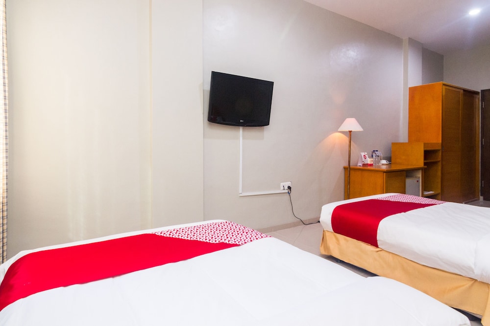 Oyo 1867 Kara Guest House 22/43