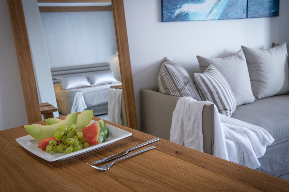 Omiros Boutique Hotel 40/59